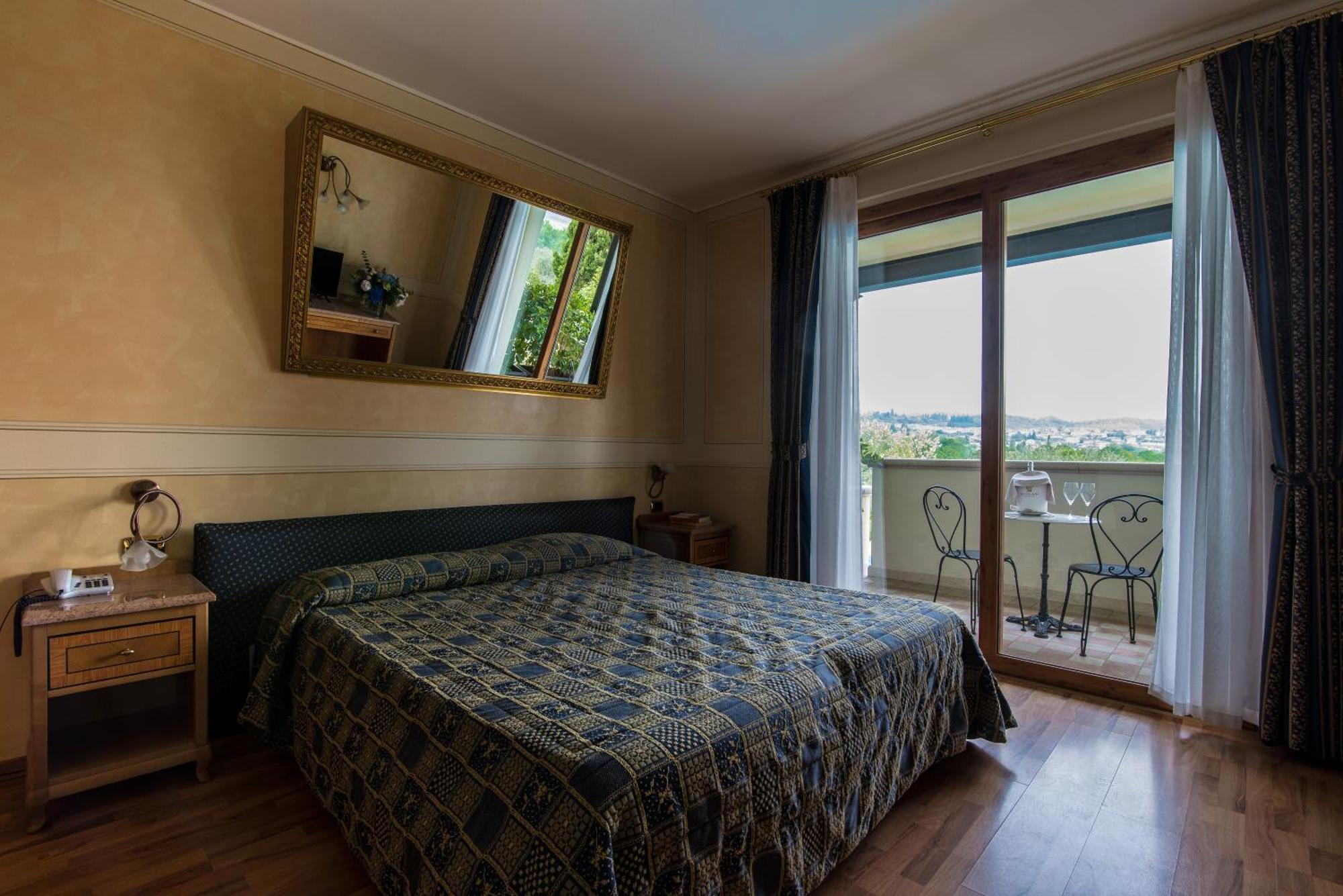 Porta Del Sole 4*