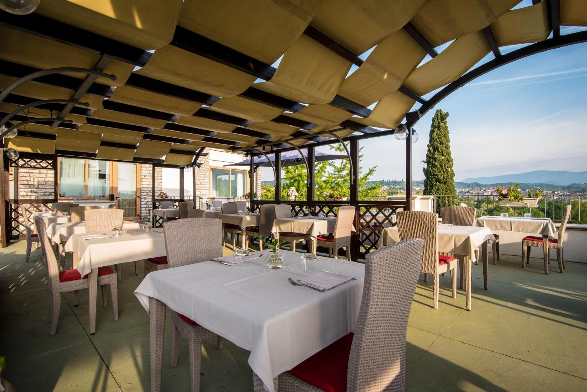 Hotel Porta Del Sole 4*