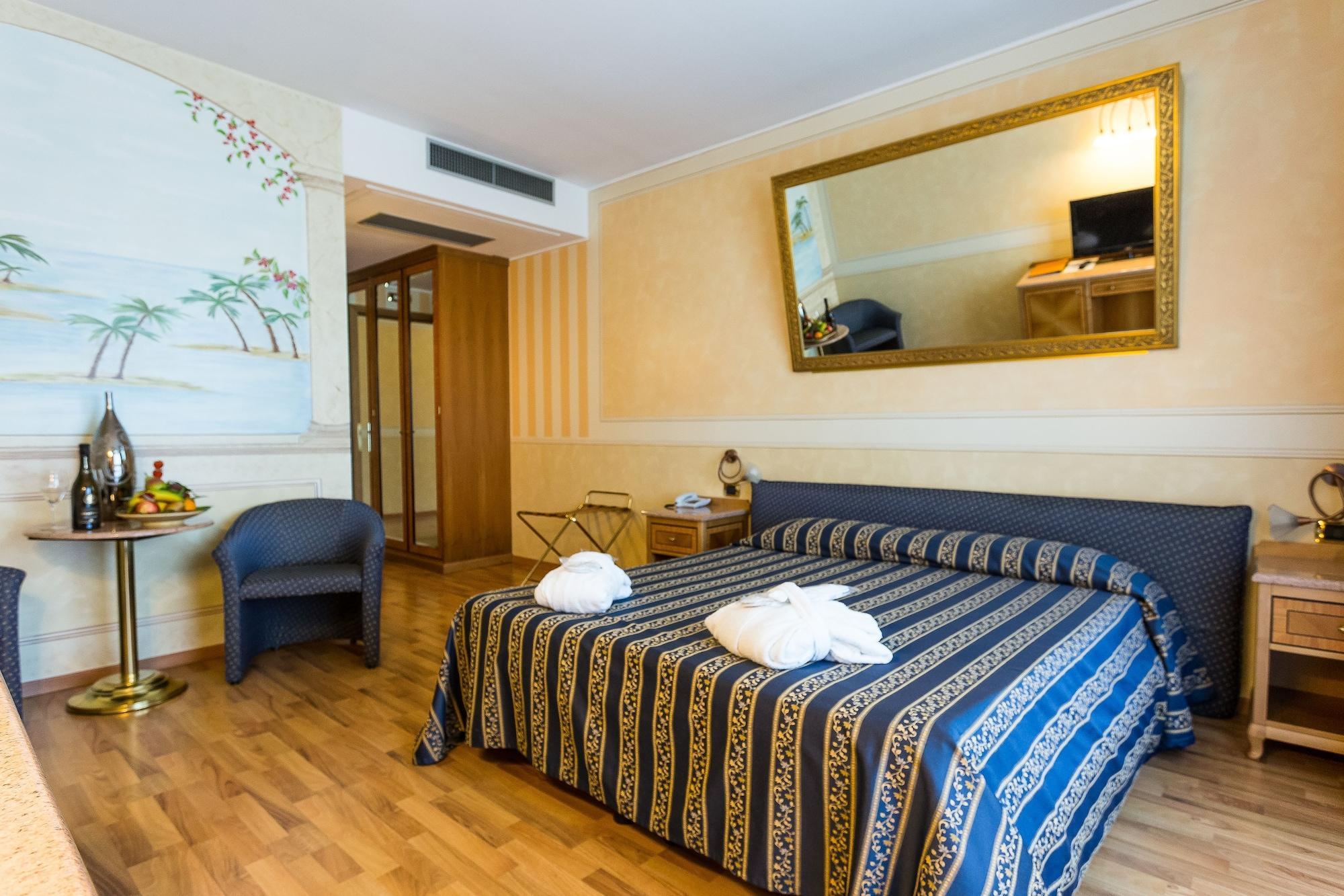 Hotel Porta Del Sole Soiano Del Lago